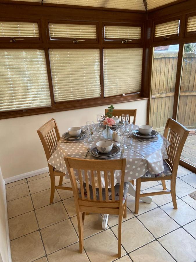 Cosy Cottage Great Bentley Near Station And Shops Εξωτερικό φωτογραφία